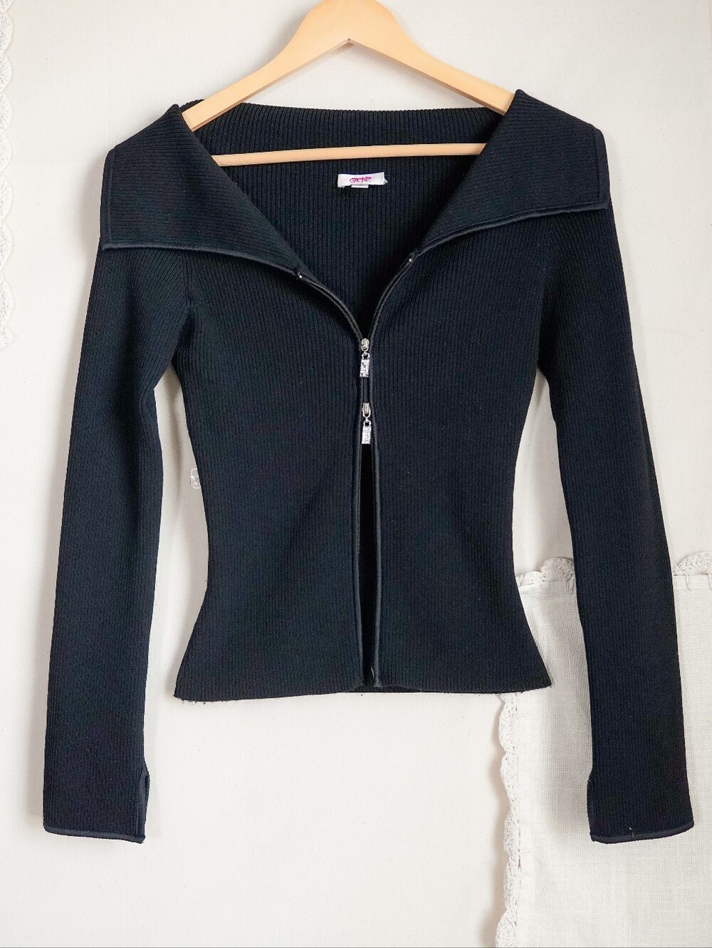 Cache black ribbed knit fitted cardigan top Small